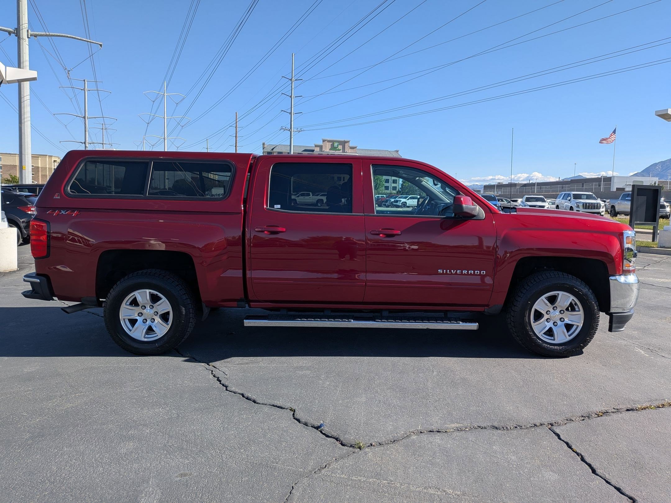 Used 2018 Chevrolet Silverado 1500 LT w/ All Star Edition AWD/4WD image 6