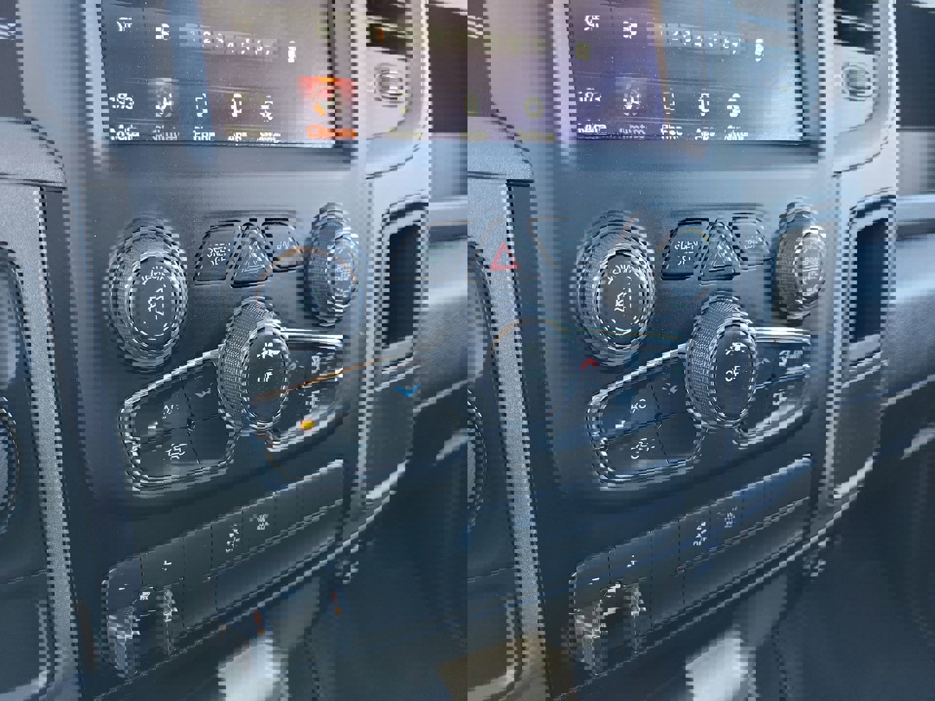 Used 2021 RAM 1500 Express w/ Express Value Package image 22