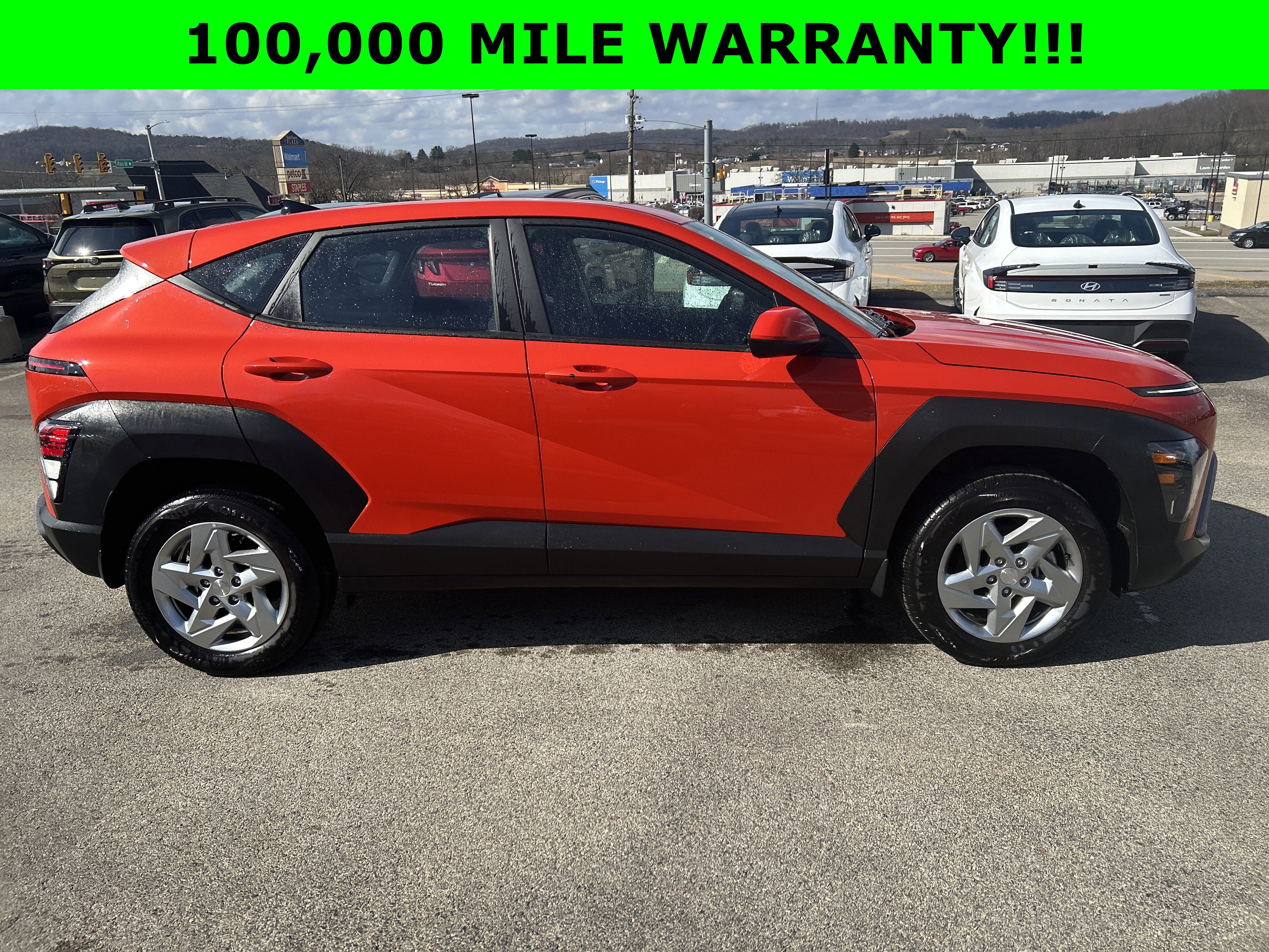 Certified 2025 Hyundai Kona SE image 7