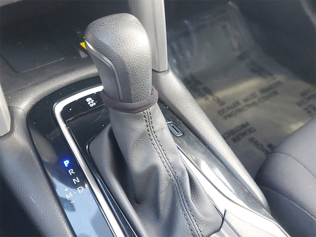 Certified 2023 Toyota Corolla Cross LE image 30