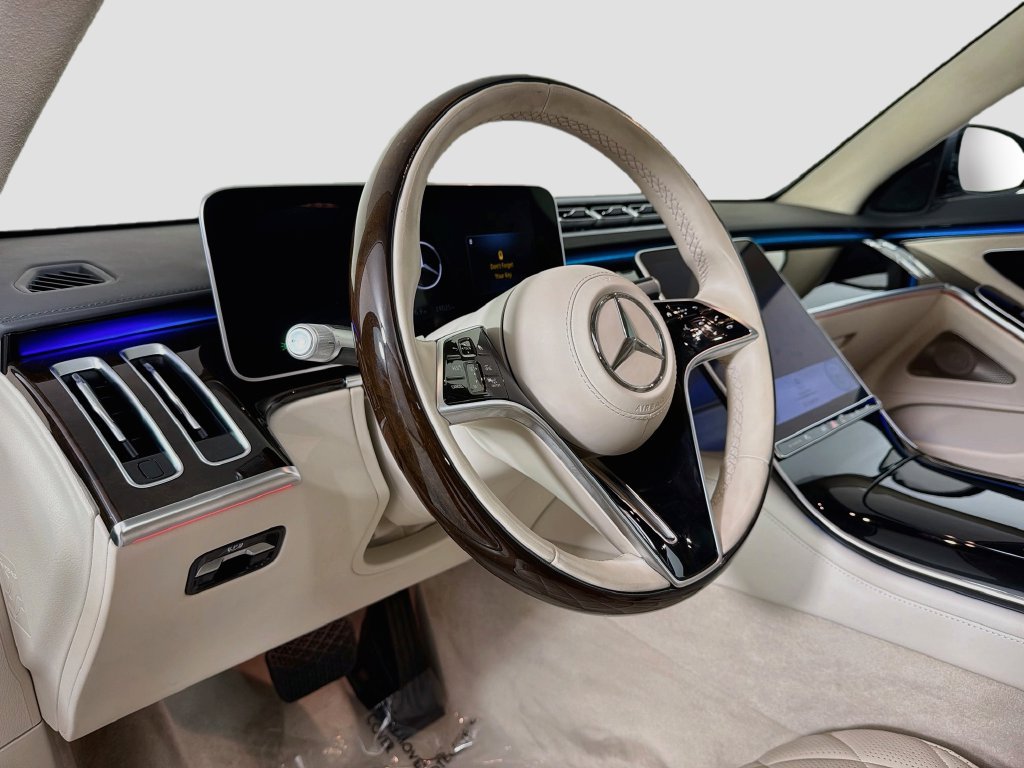 Used 2024 Mercedes-Benz S 580 4MATIC Sedan image 9
