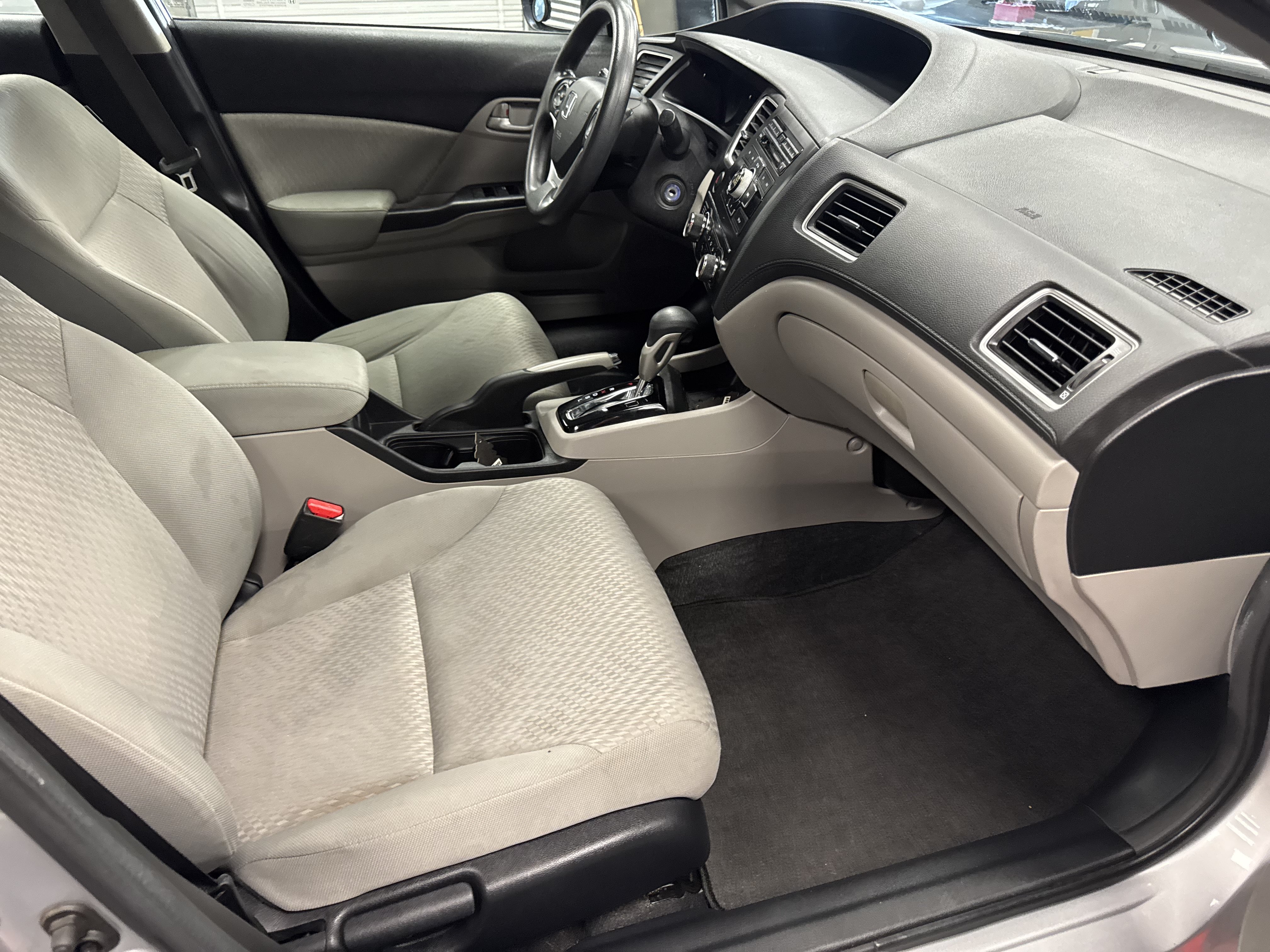 Used 2014 Honda Civic LX image 12
