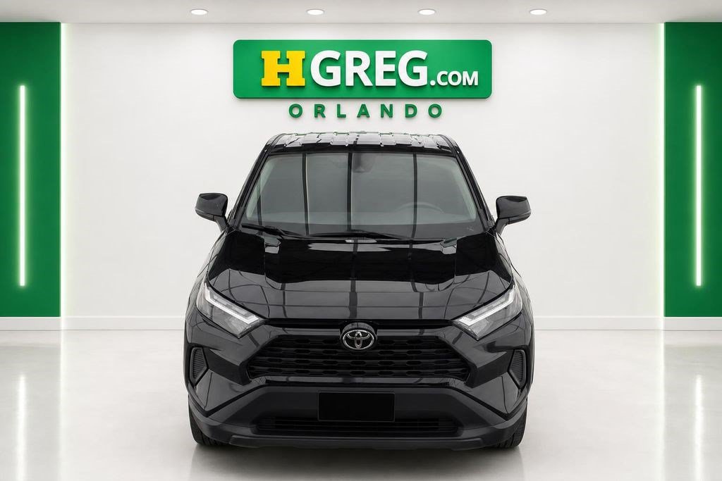 Used 2025 Toyota RAV4 LE FWD image 7