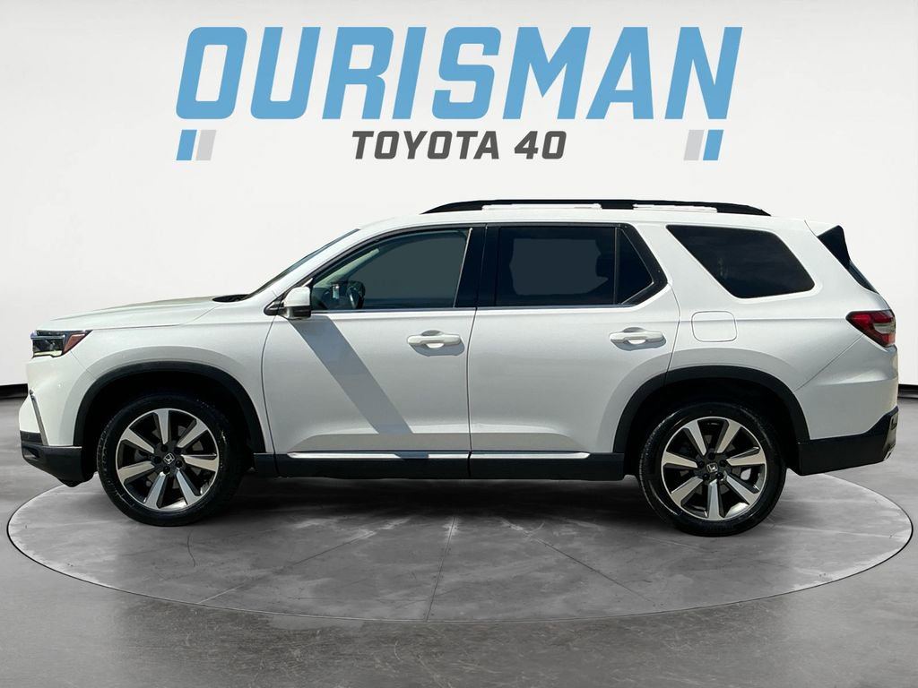 Used 2023 Honda Pilot Elite image 4