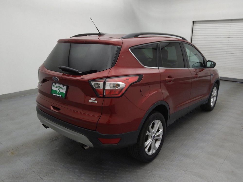 Used 2018 Ford Escape SE image 9
