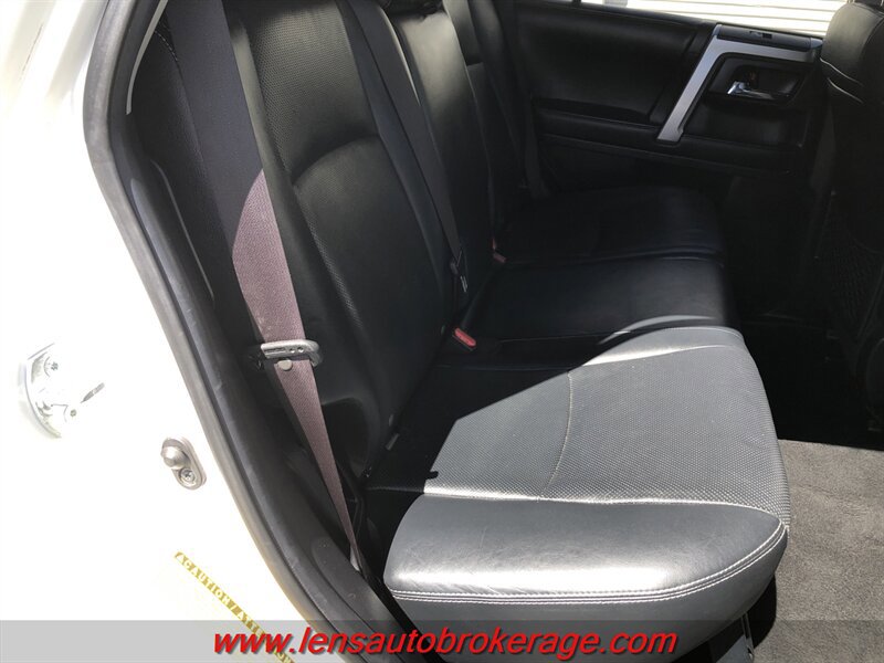 Used 2017 Toyota 4Runner Limited AWD/4WD image 21