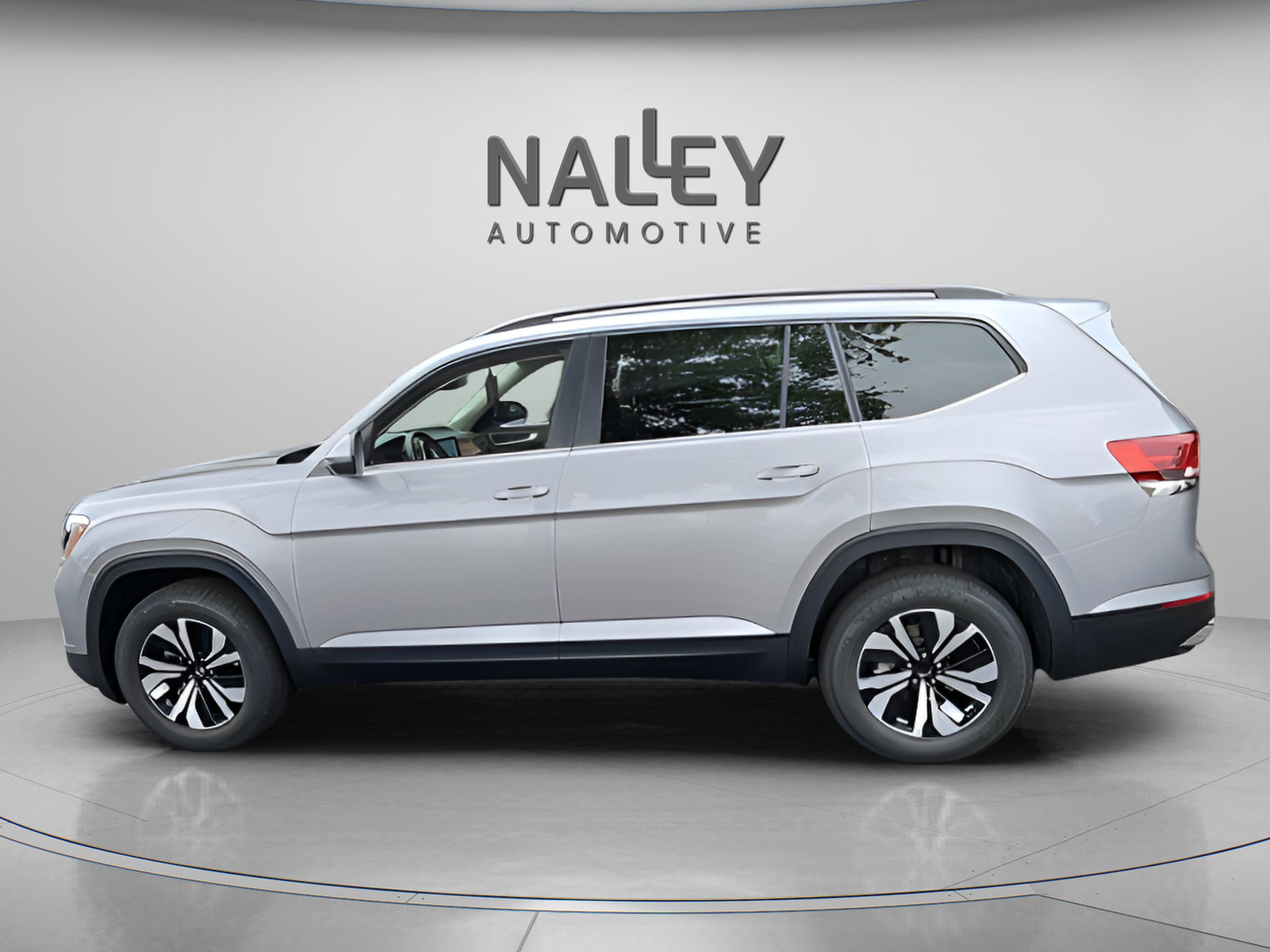 New 2026 Volkswagen Atlas SE image 3