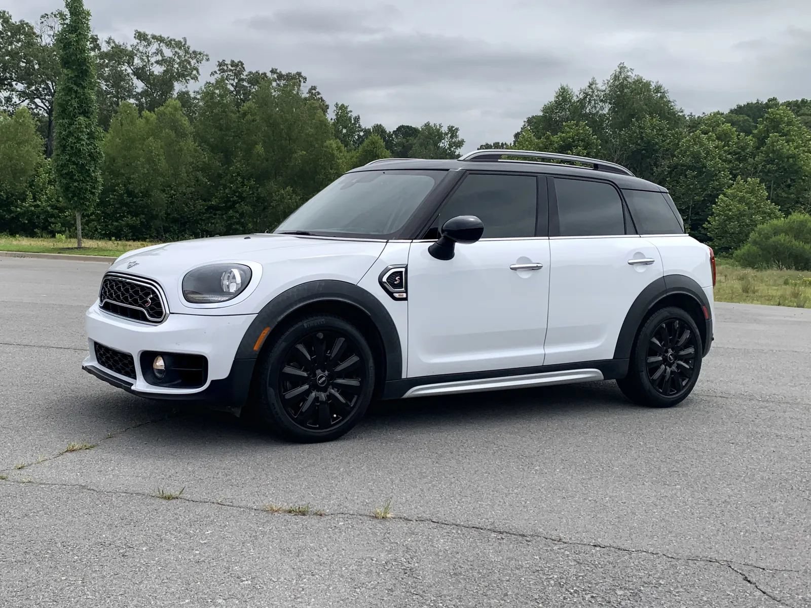 Used 2019 MINI Cooper Countryman S FWD image 3