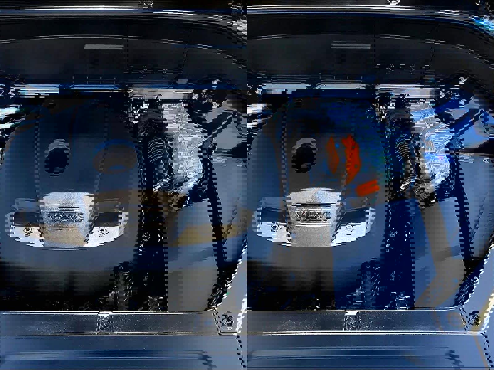 Used 2024 Volvo XC90 T8 Ultimate w/ Protection Package Premier image 13