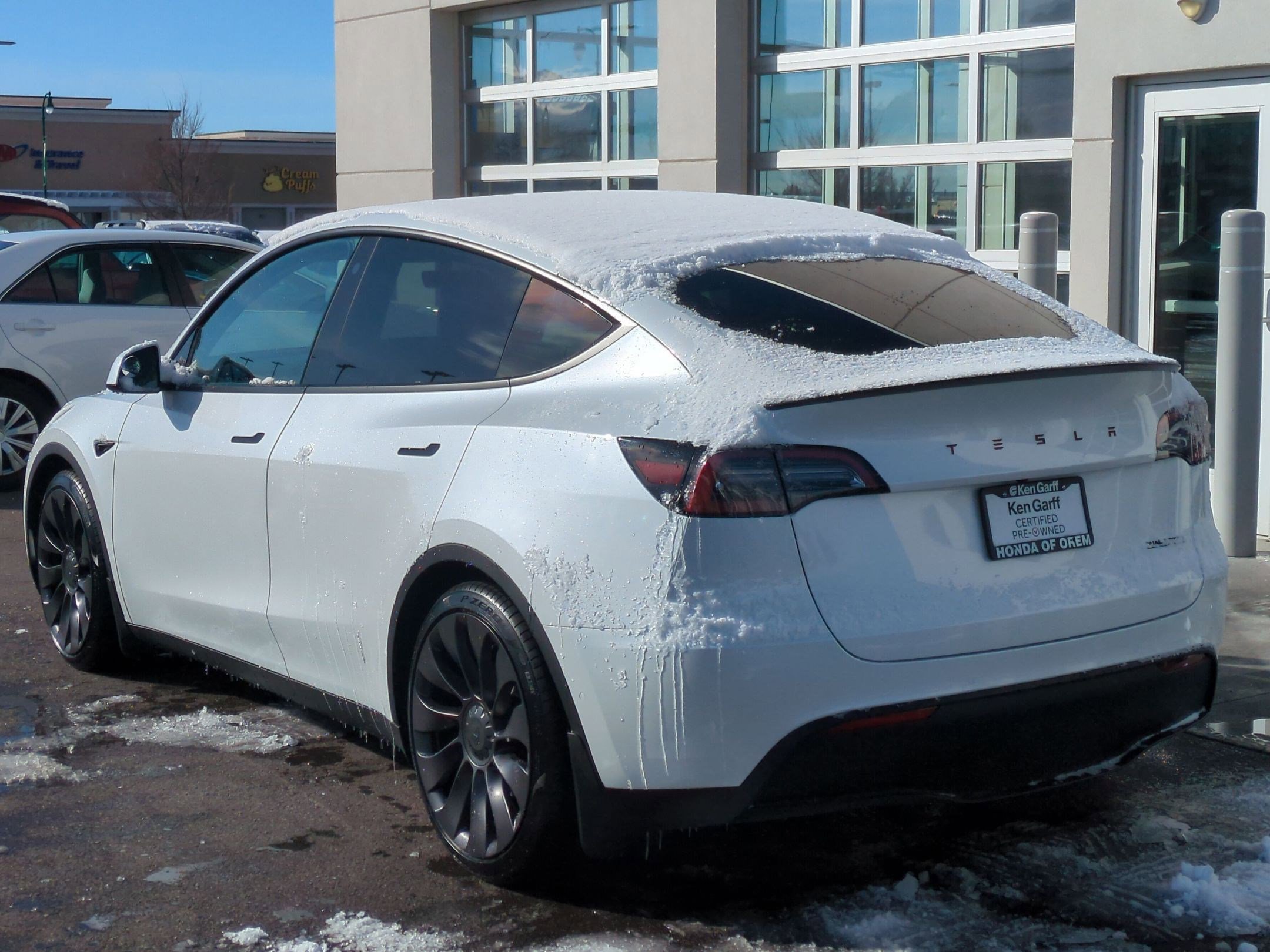 Used 2021 Tesla Model Y Performance image 9