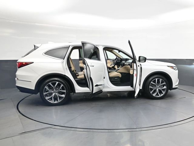 Used 2024 Acura MDX SH-AWD w/ Technology Package image 41