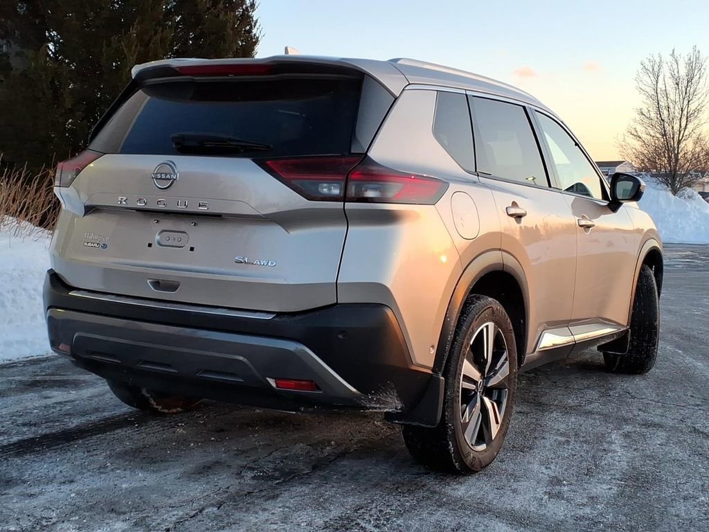 Certified 2023 Nissan Rogue SL w/ SL Premium Package image 3