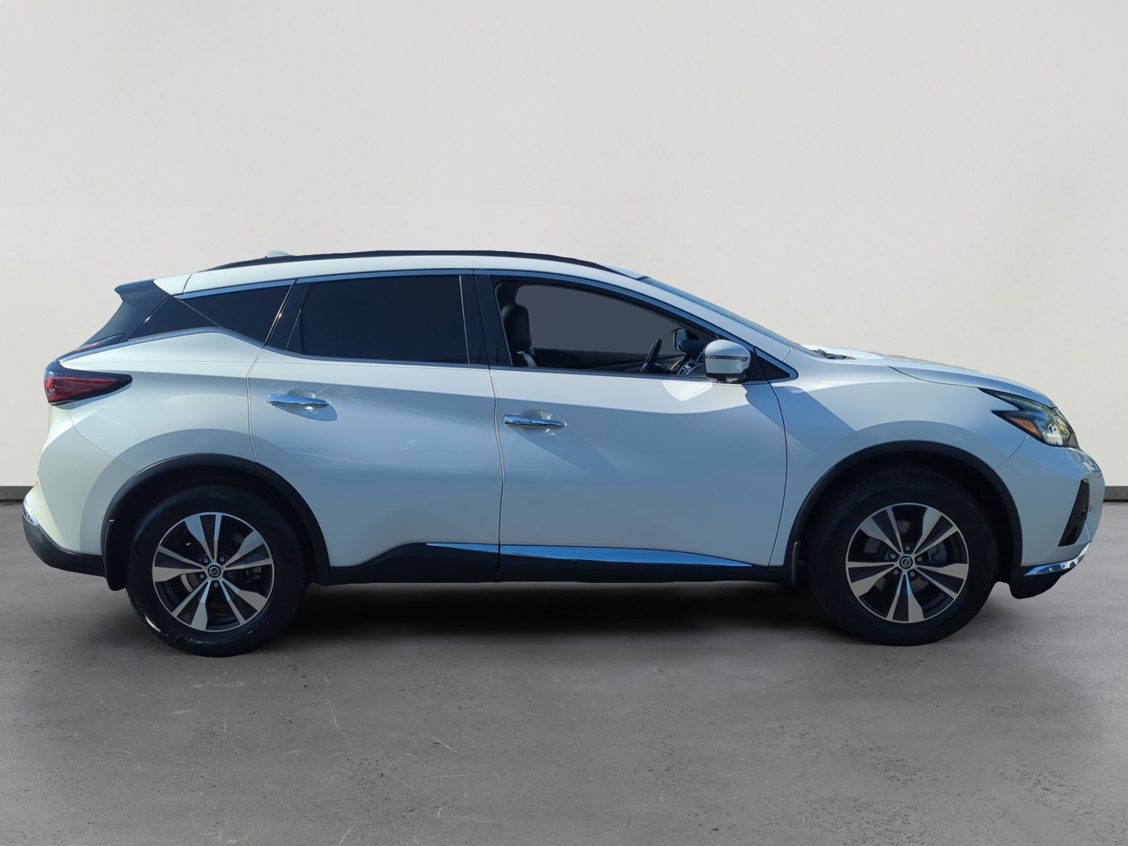 Used 2020 Nissan Murano SV w/ Premium Package image 6