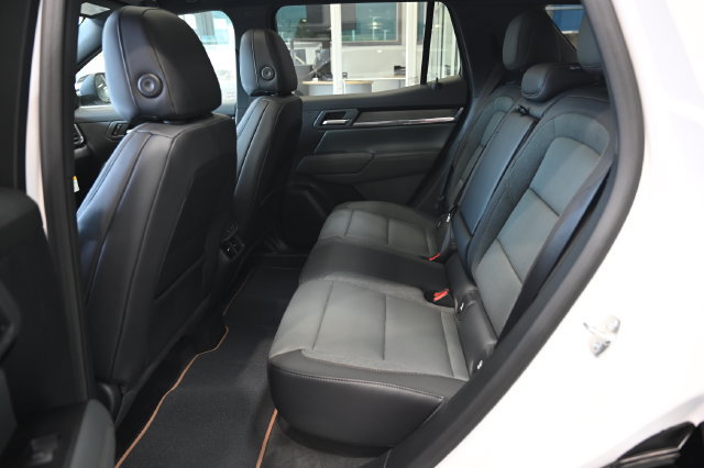 New 2026 GMC Terrain AT4 w/ Convenience Package III AWD/4WD image 9