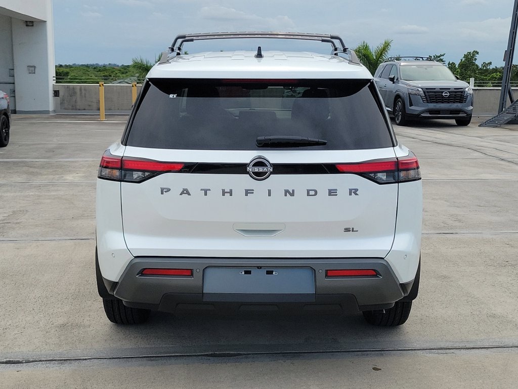 New 2026 Nissan Pathfinder SL FWD image 5