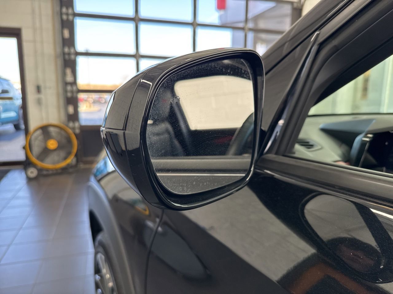 Used 2025 Chevrolet TrailBlazer RS w/ Driver Confidence Package image 12