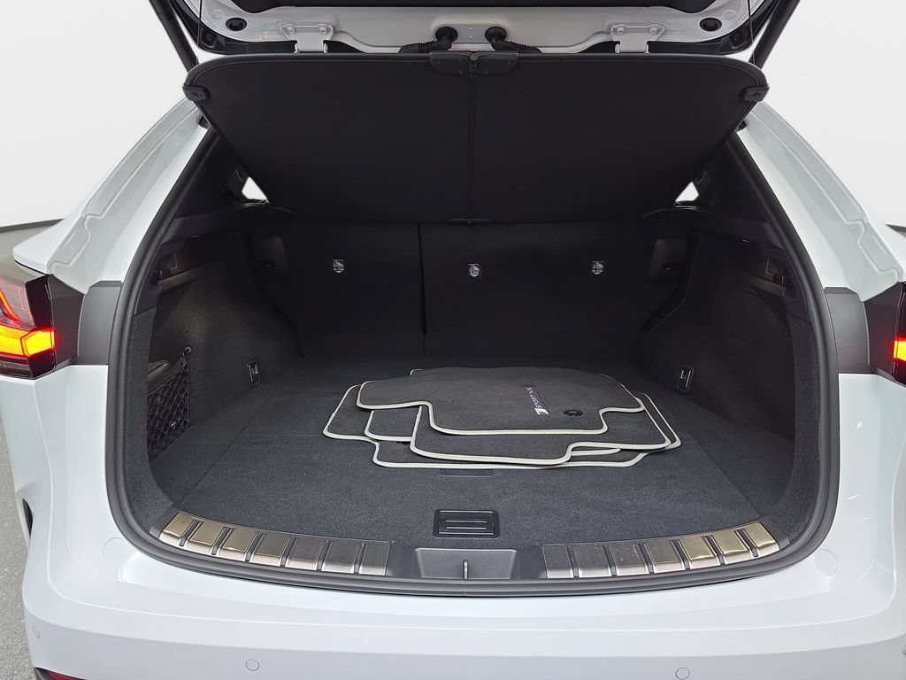 Used 2026 Lexus NX 450h+ F Sport AWD/4WD image 14