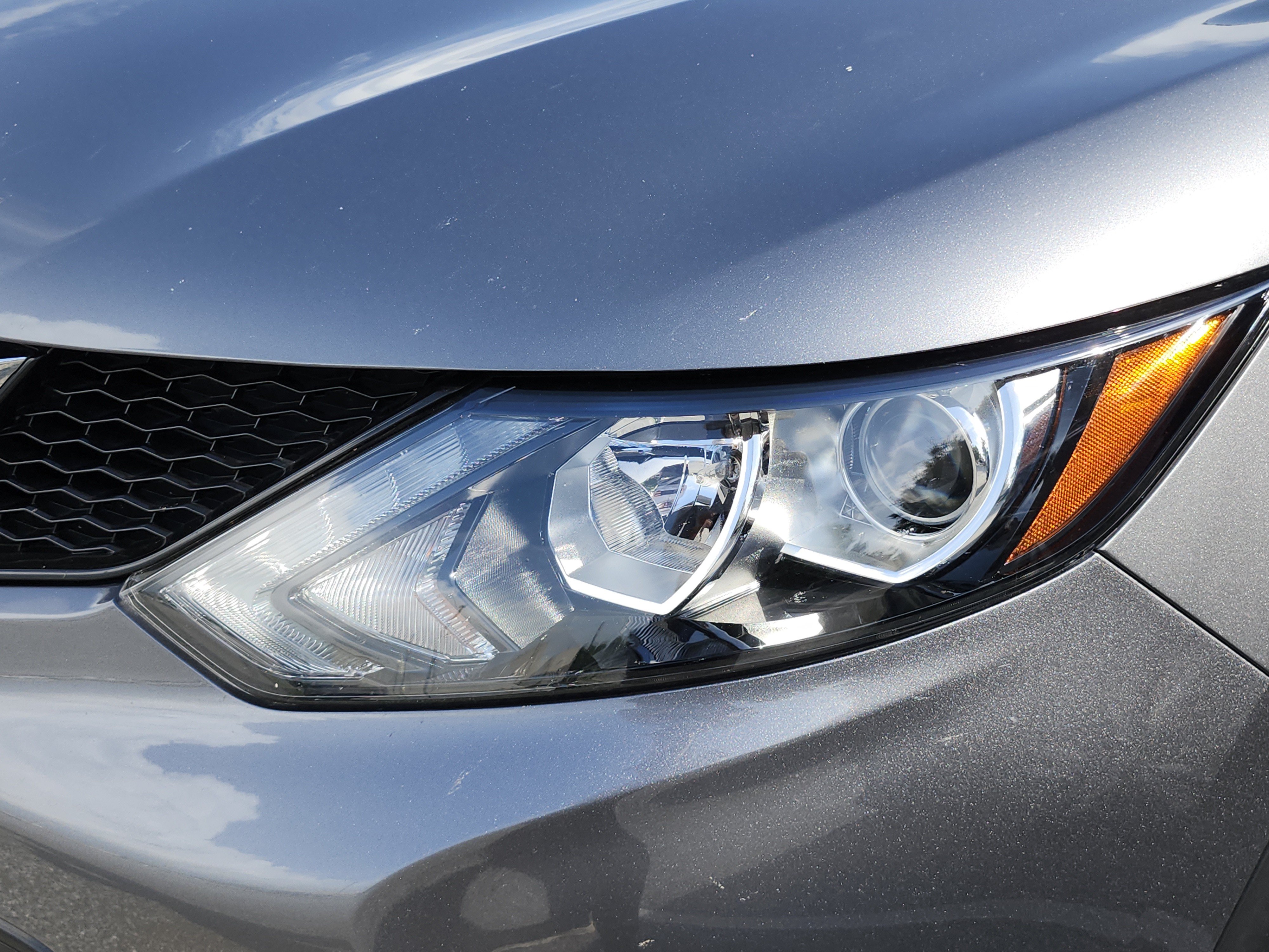 Used 2019 Nissan Rogue Sport S w/ Appearance Package FWD image 11