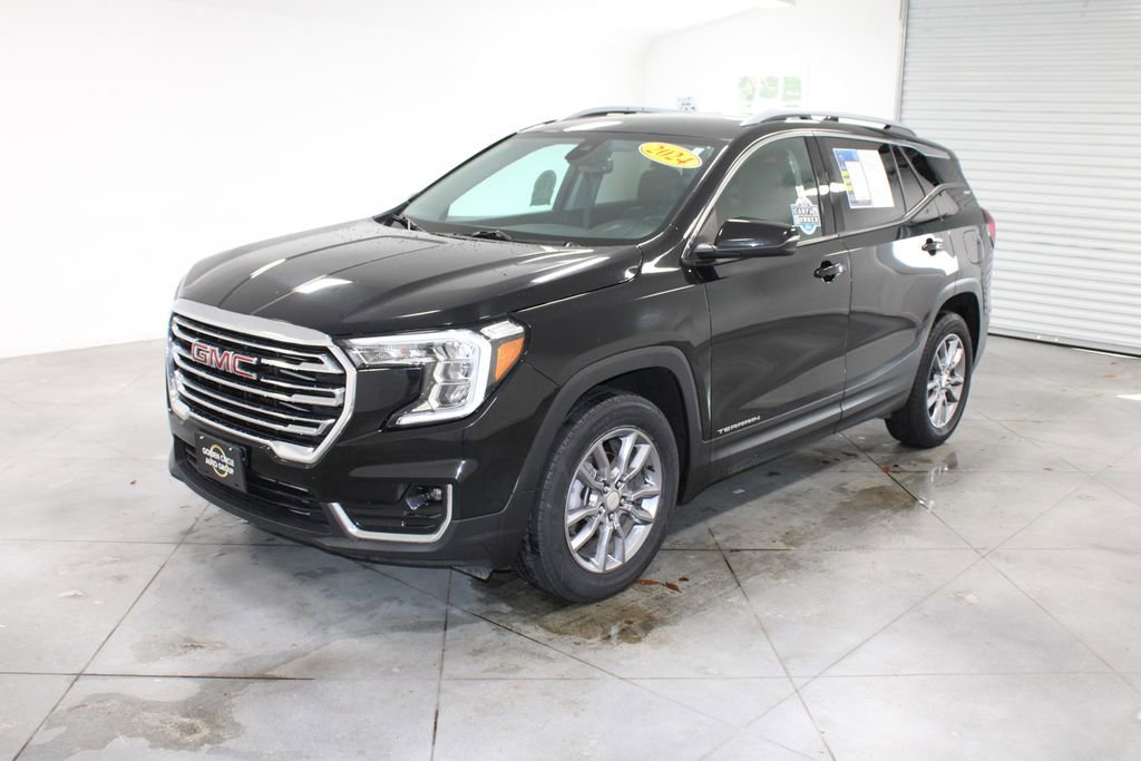 Used 2024 GMC Terrain SLT image 4