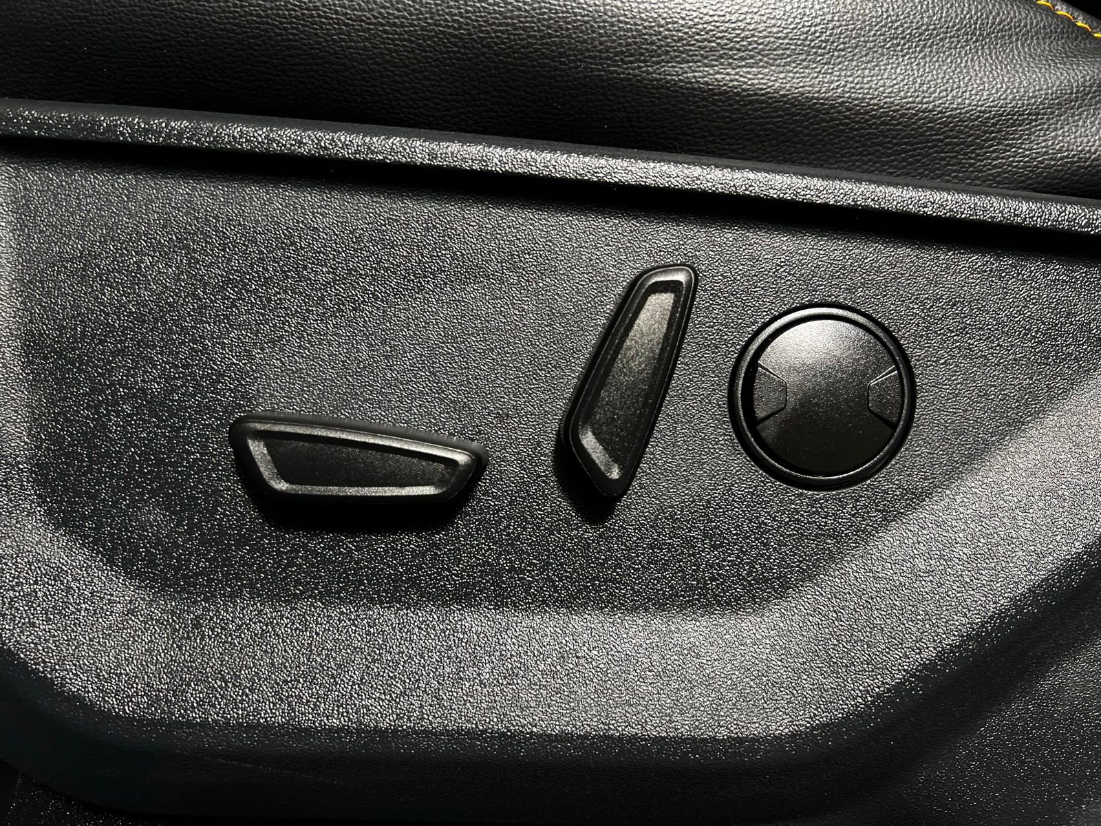 Used 2025 Ford F150 Tremor AWD/4WD image 13