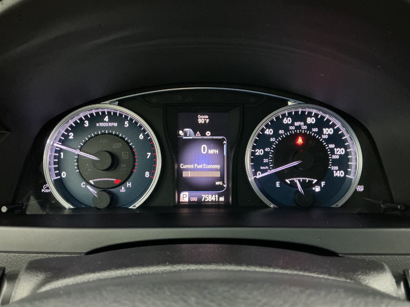 Used 2016 Toyota Camry LE FWD image 26