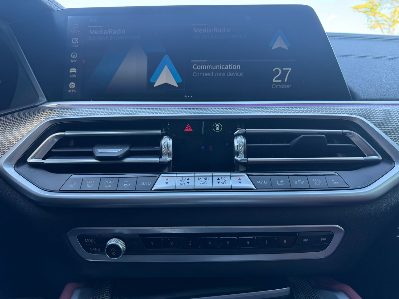 Used 2021 BMW X6 xDrive40i w/ Premium Essential Package image 17