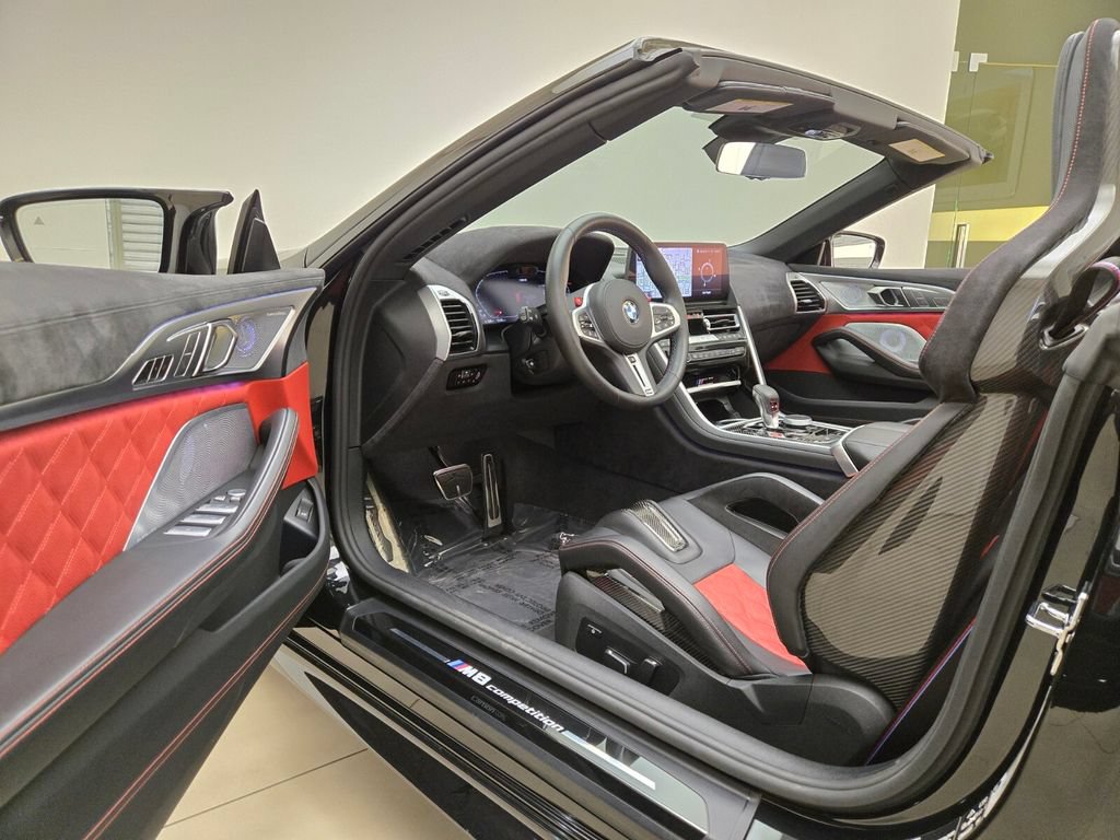 Used 2025 BMW M8 Competition AWD/4WD image 16