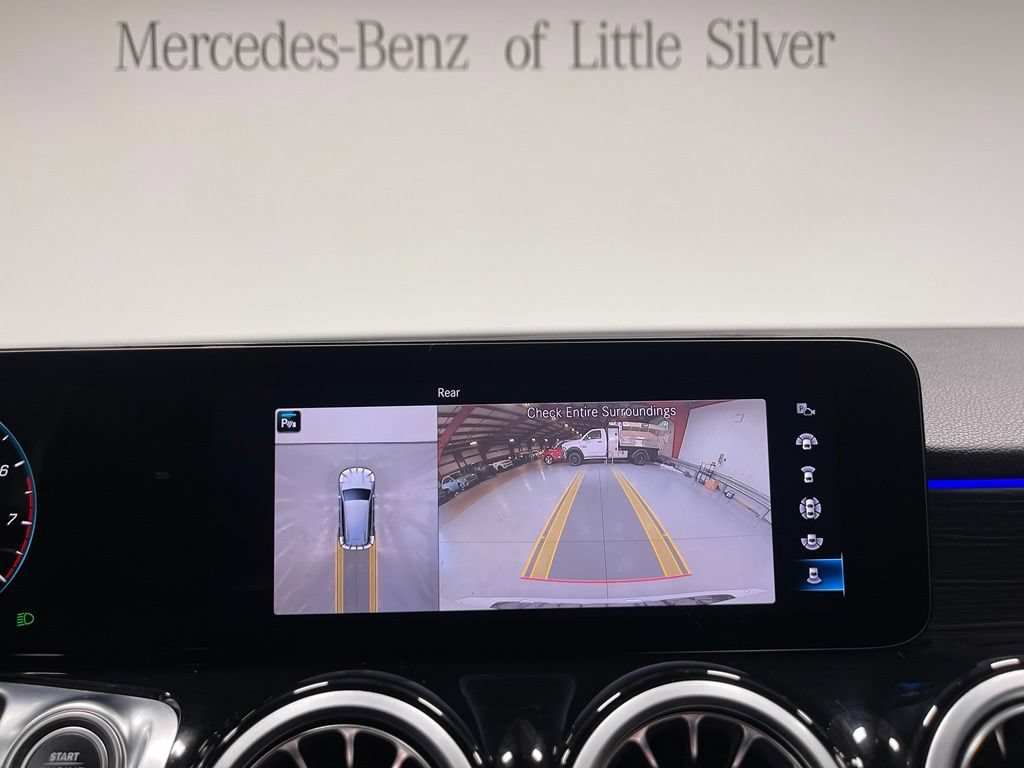 Certified 2023 Mercedes-Benz GLB 250 4MATIC image 34