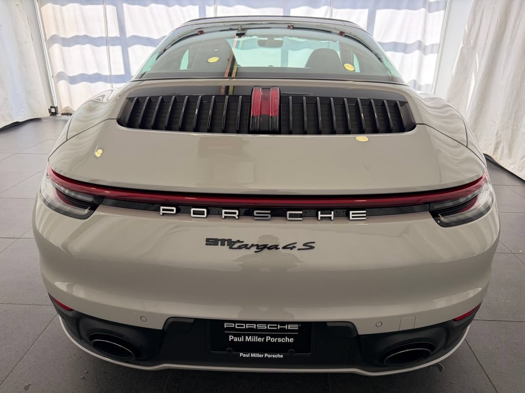 Certified 2021 Porsche 911 AWD/4WD image 8