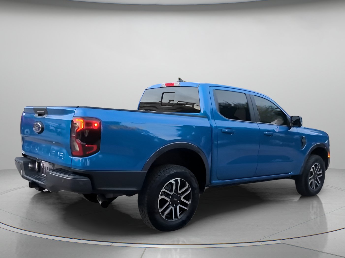 Used 2024 Ford Ranger Lariat w/ Trailer Tow Package RWD image 28