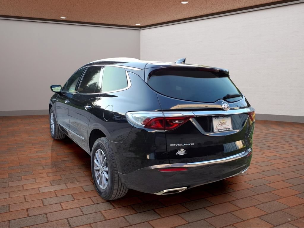Used 2024 Buick Enclave Premium FWD image 7