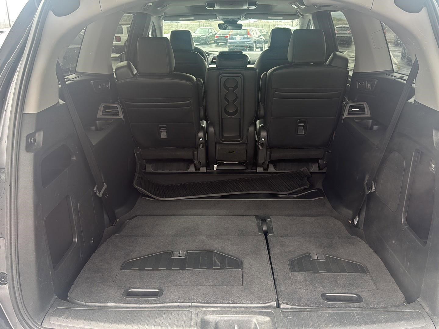 Certified 2024 Honda Odyssey Touring image 11