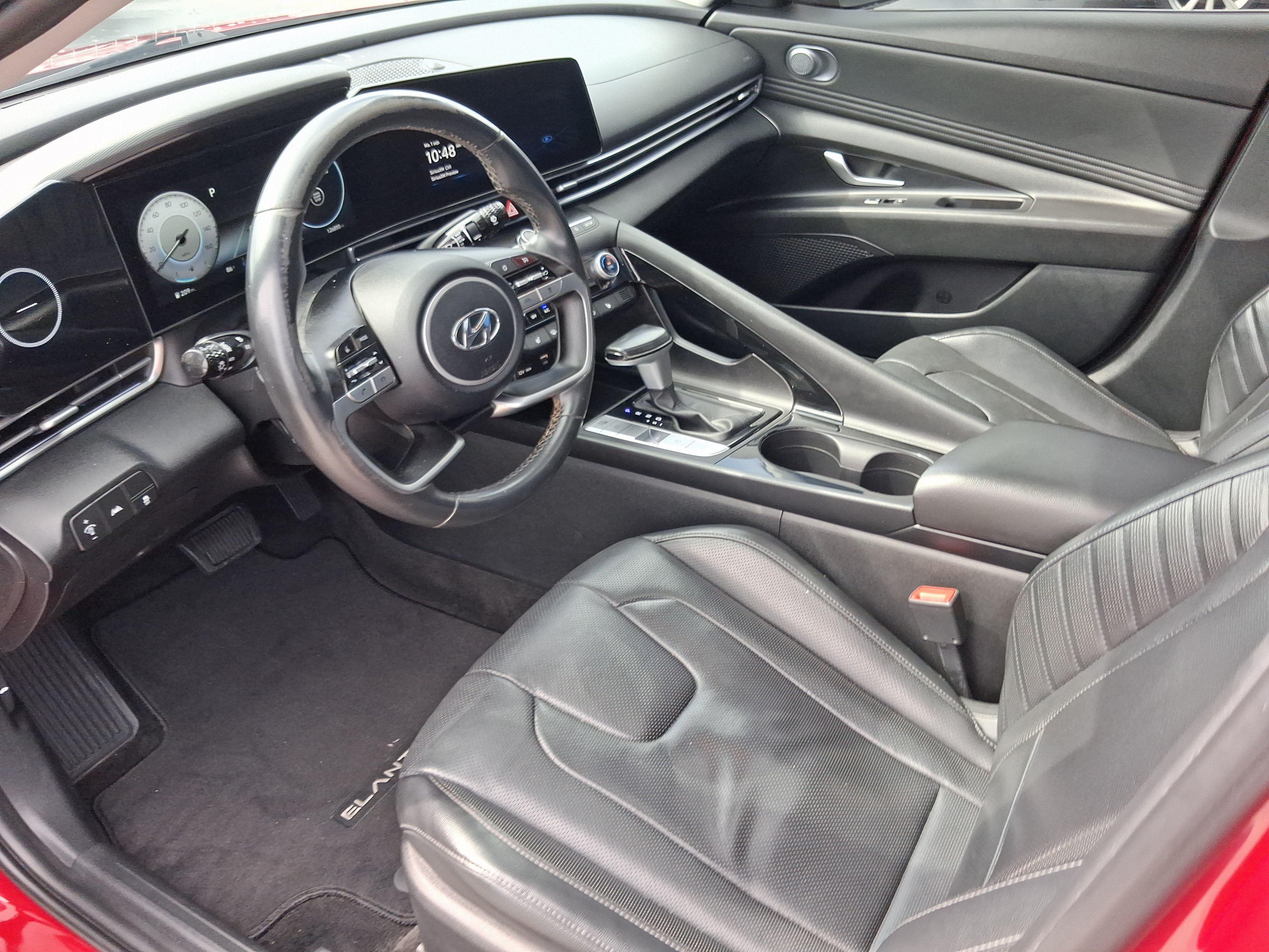 Used 2023 Hyundai Elantra Limited FWD image 9