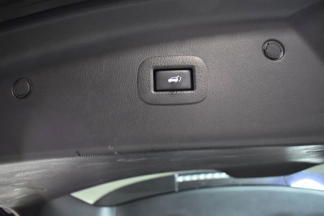 Used 2017 INFINITI QX80 Limited w/ All Season Package image 34