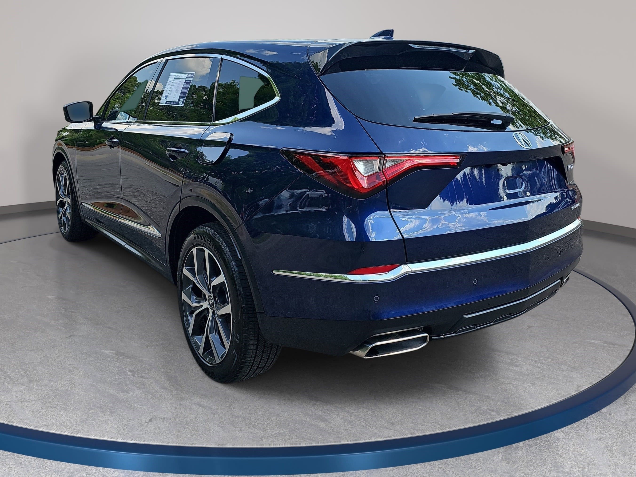 Used 2024 Acura MDX SH-AWD w/ Technology Package image 7