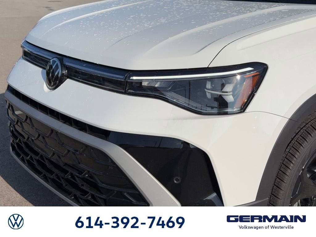 New 2026 Volkswagen Taos SEL image 14