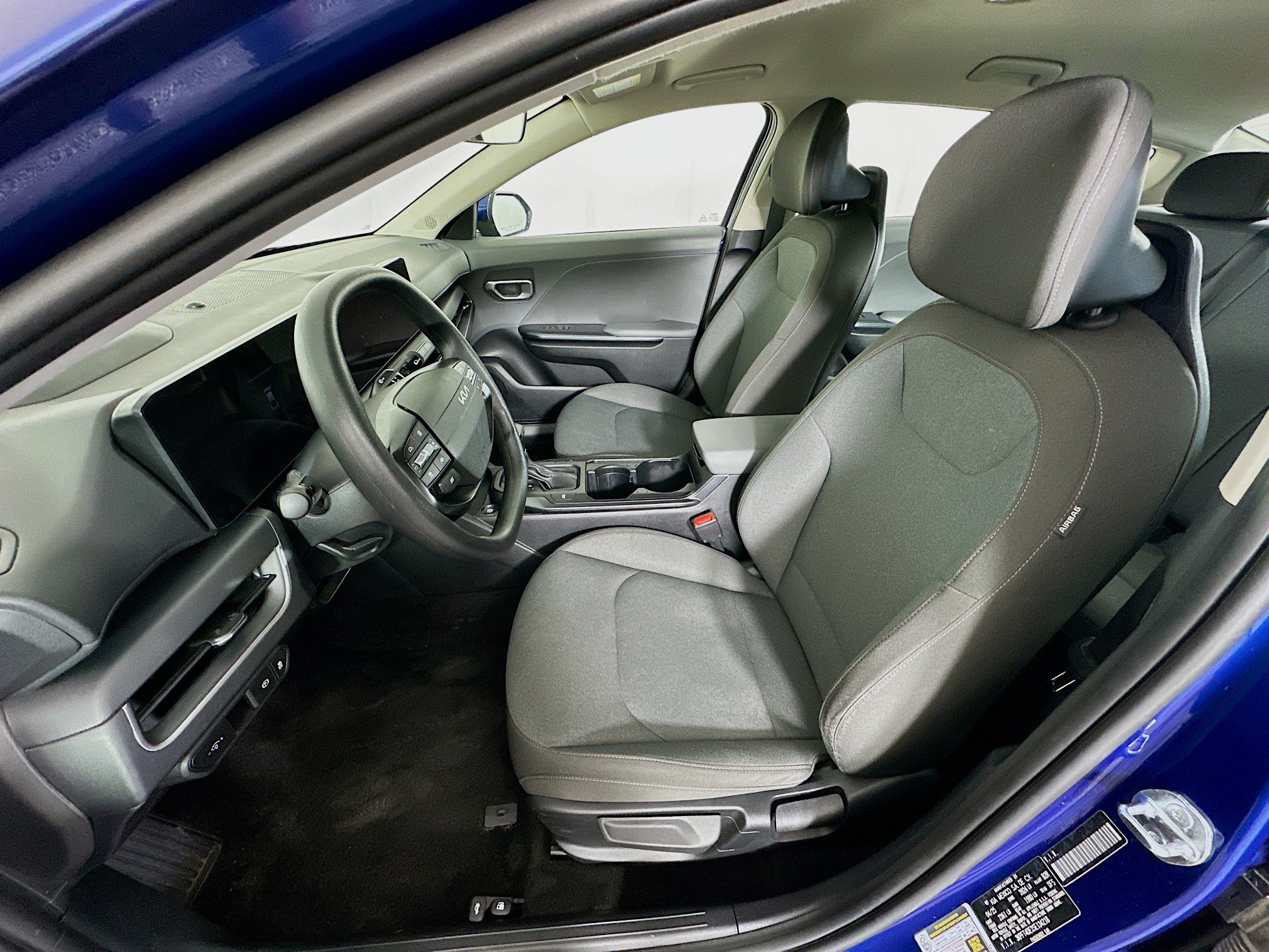 Used 2025 Kia K4 FWD image 13