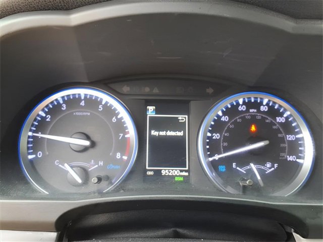 Used 2019 Toyota Highlander XLE image 10