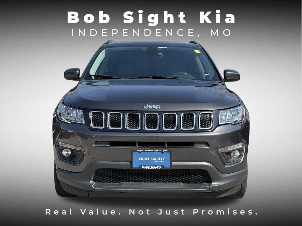 Used 2018 Jeep Compass Latitude w/ Cold Weather Group image 19