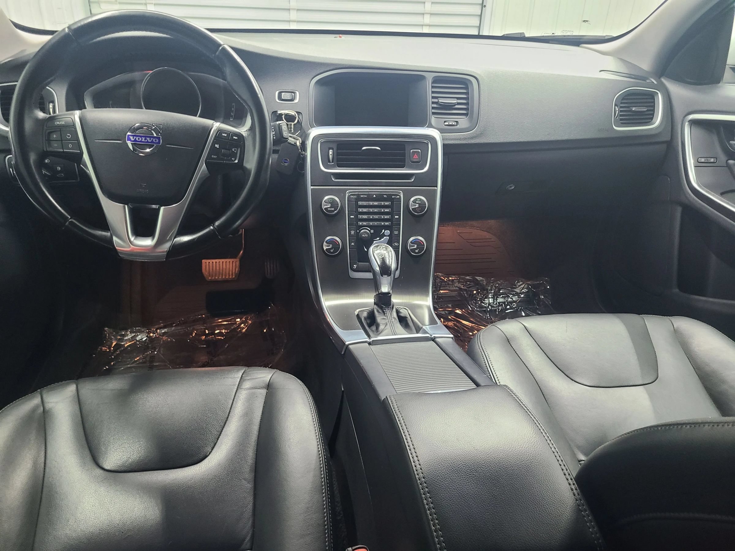 Used 2015 Volvo V60 T5 Premier AWD/4WD image 2