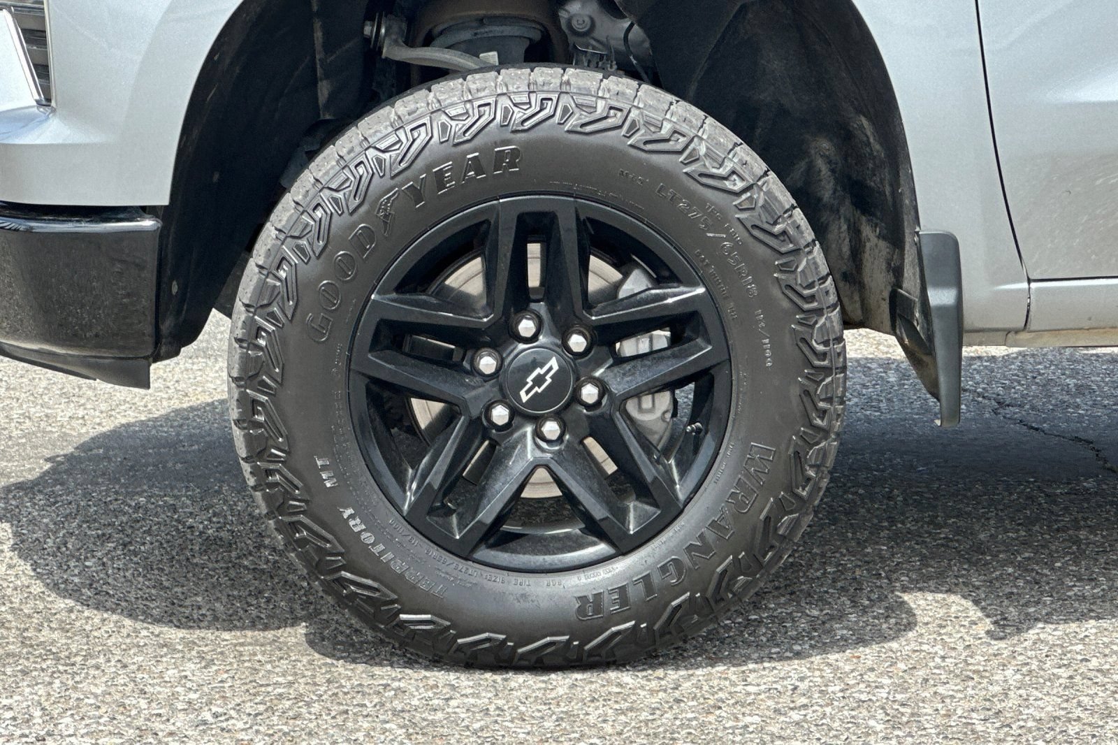 Used 2024 Chevrolet Silverado 1500 Custom Trail Boss AWD/4WD image 24