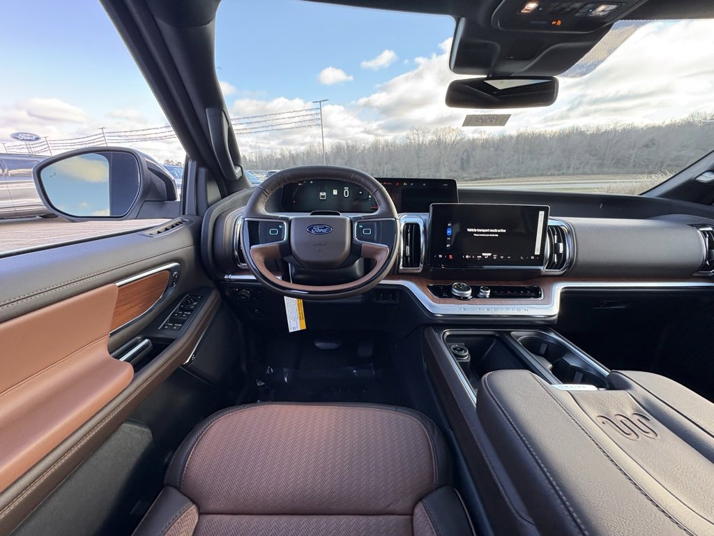 New 2025 Ford Expedition King Ranch image 31