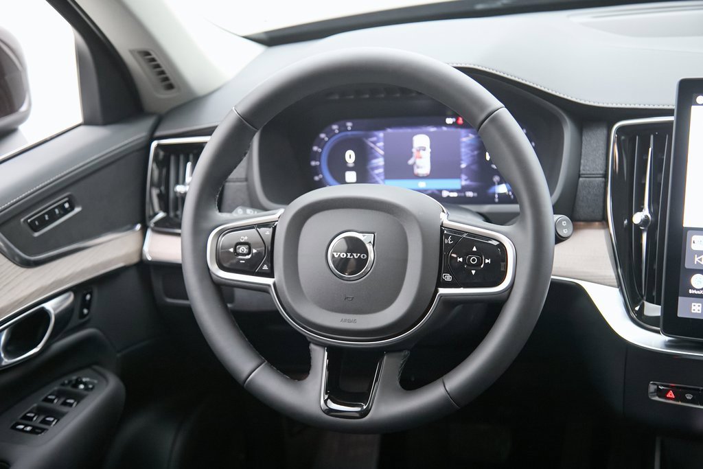 Used 2025 Volvo XC90 B6 Core w/ Protection Package image 26