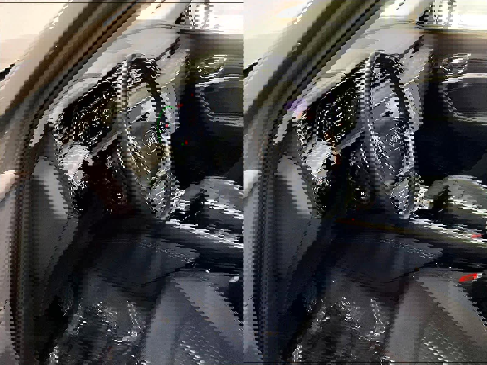 Certified 2024 Audi Q8 e-tron Premium Plus image 17