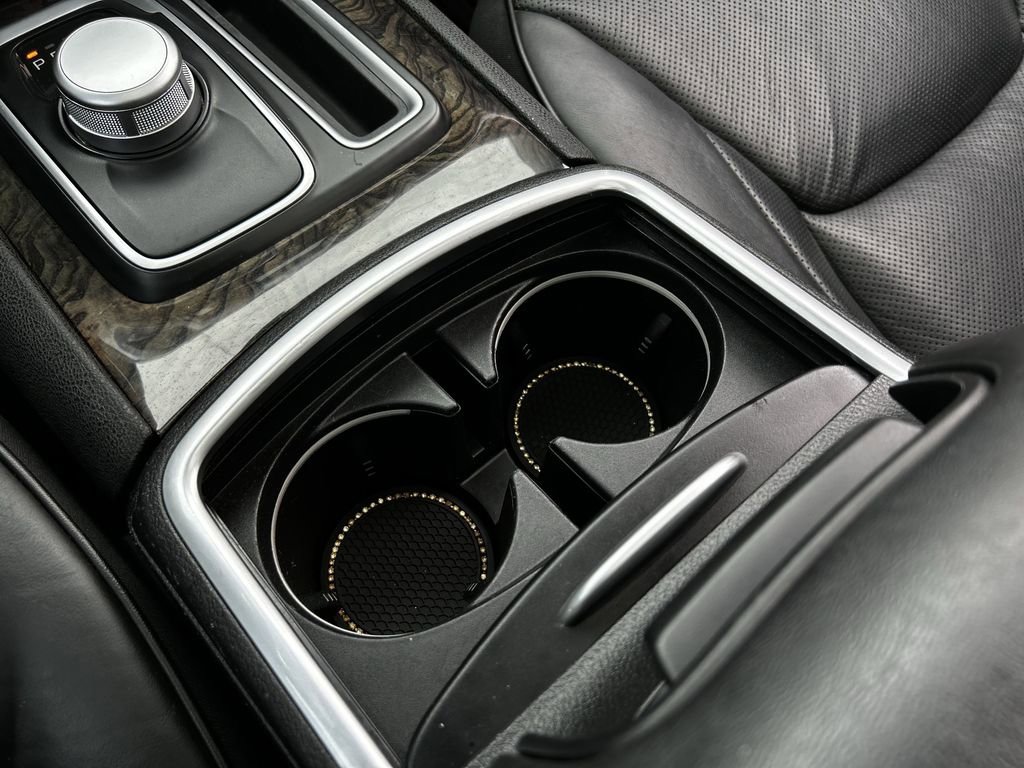 Used 2019 Chrysler 300 Limited image 22