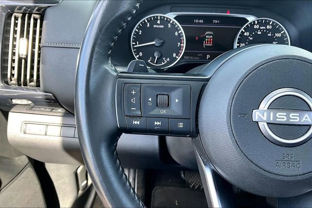 Used 2024 Nissan Pathfinder SV image 11