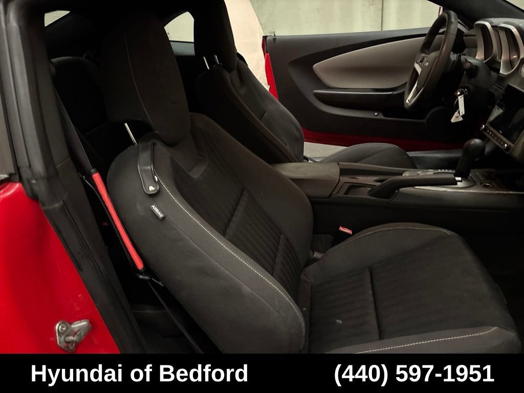 Used 2015 Chevrolet Camaro LS RWD image 24