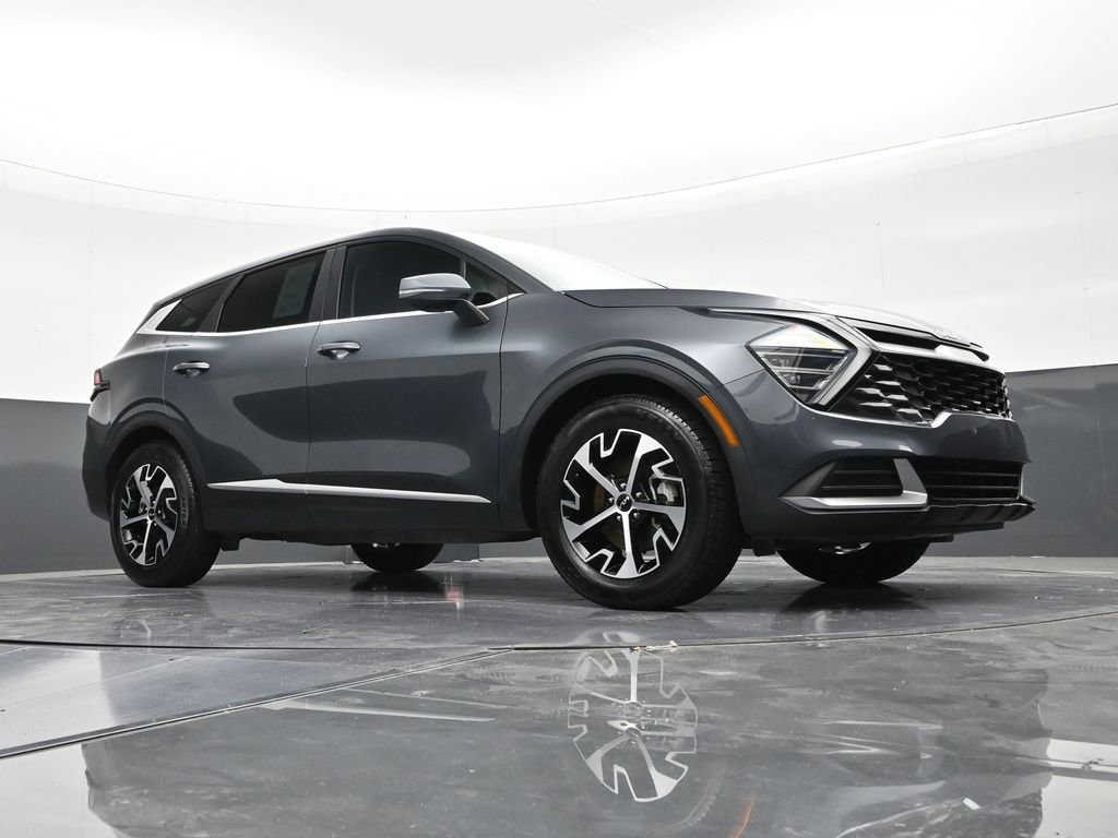 Used 2024 Kia Sportage EX image 26