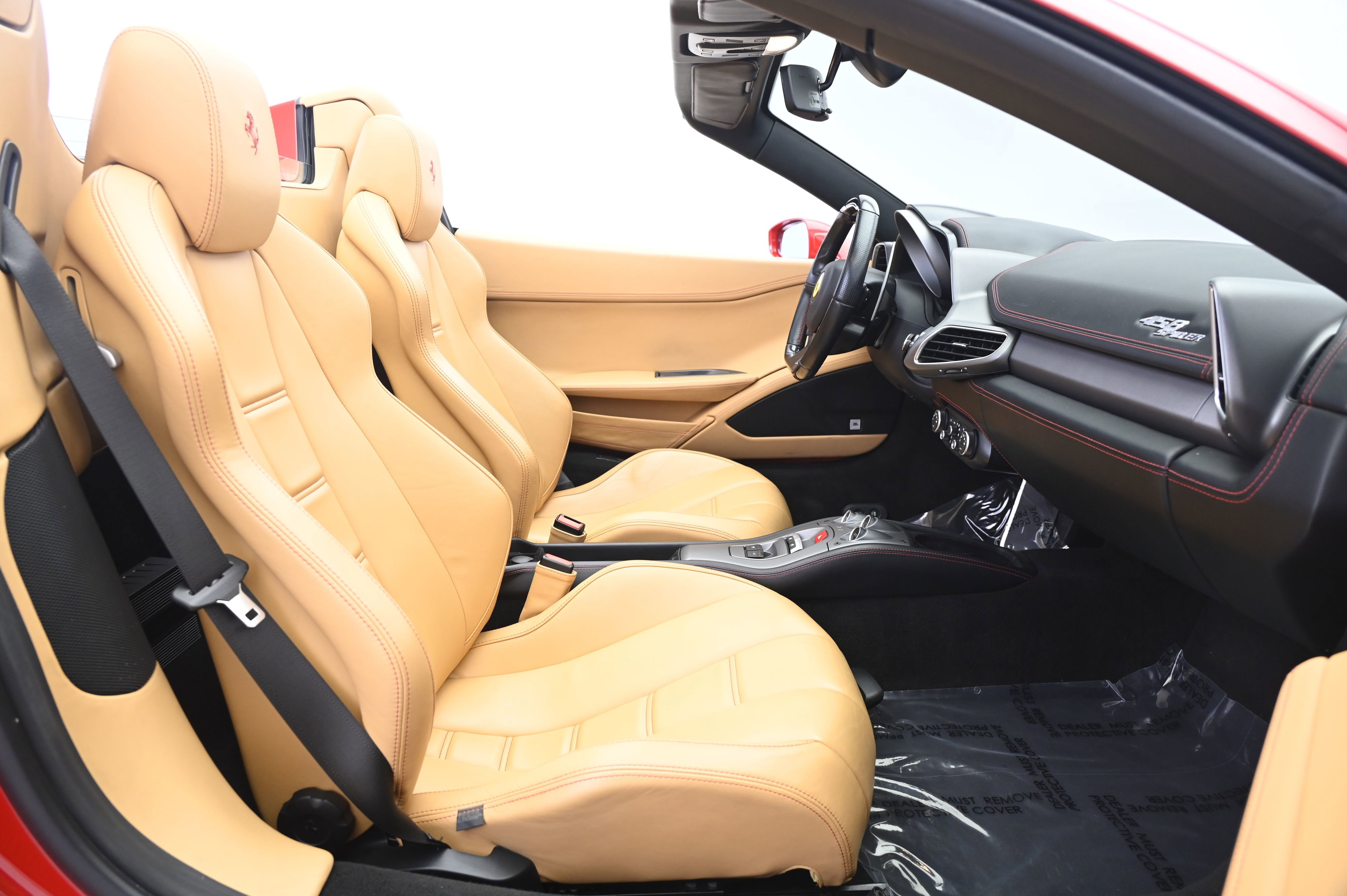 Used 2013 Ferrari 458 Spider image 23