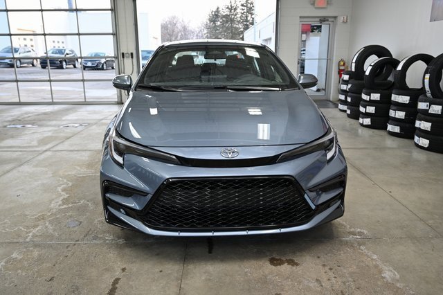 New 2026 Toyota Corolla SE image 2